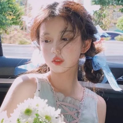 怪物少女妮莫娜 海报